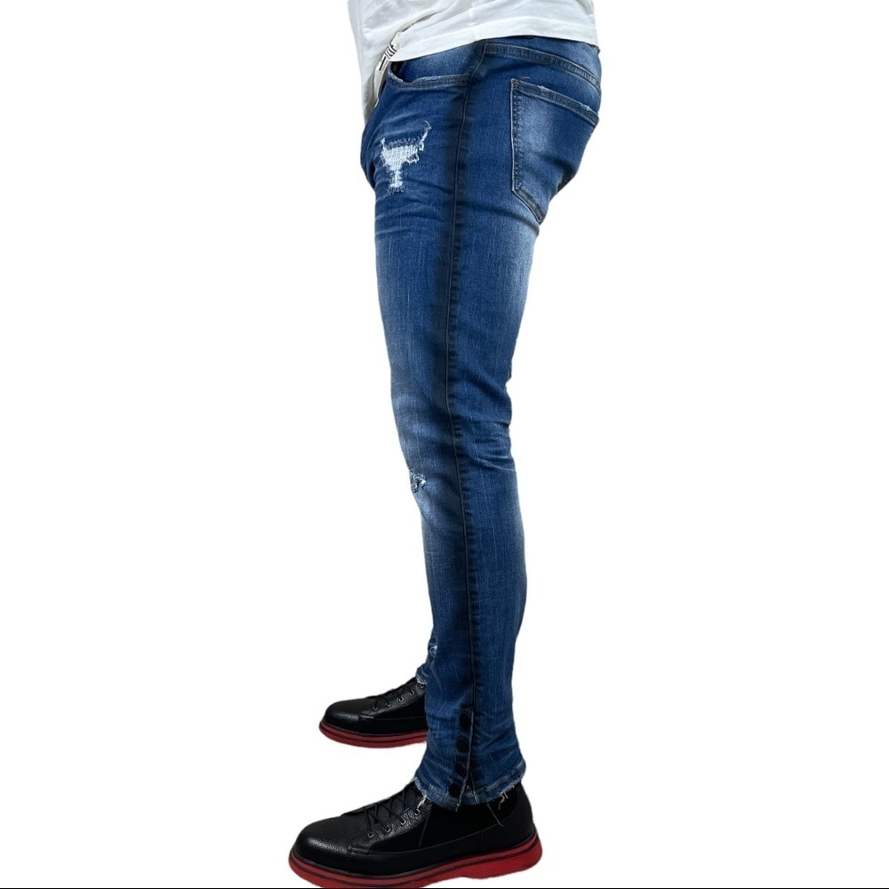 VALABASAS DISTRESSED SLIM STRAIGHT MOTO JEANS - Picture 2 of 12
